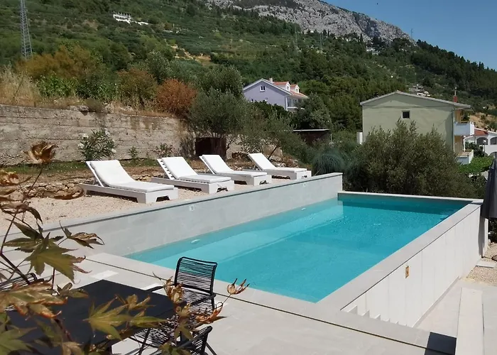 Oleana Макарська